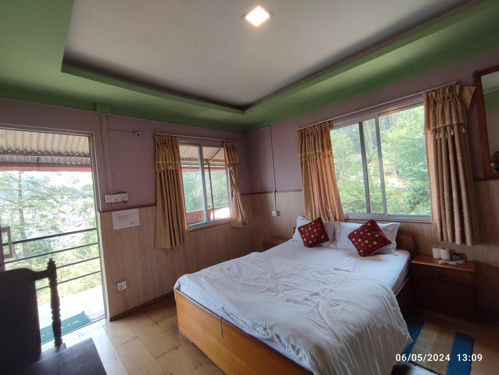 Hotel Mount Paradise Nagarkot Esterno foto